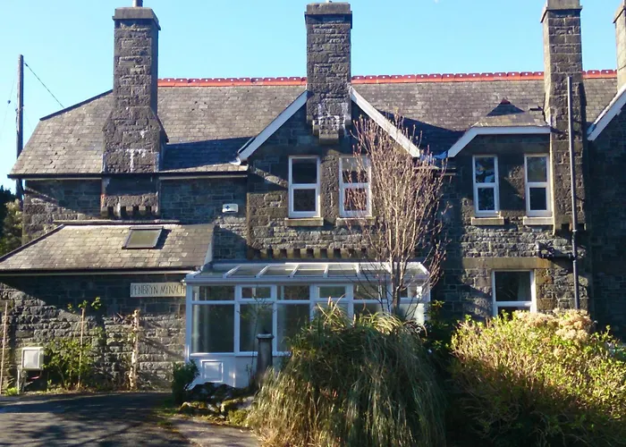 Penbryn Mynach Holiday Cottage