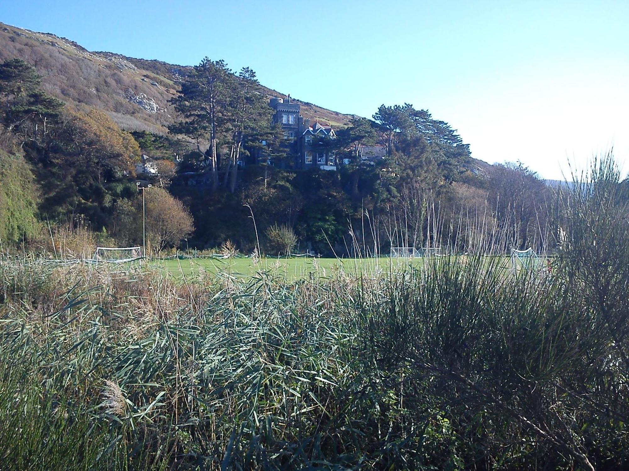 Penbryn Mynach Holiday home